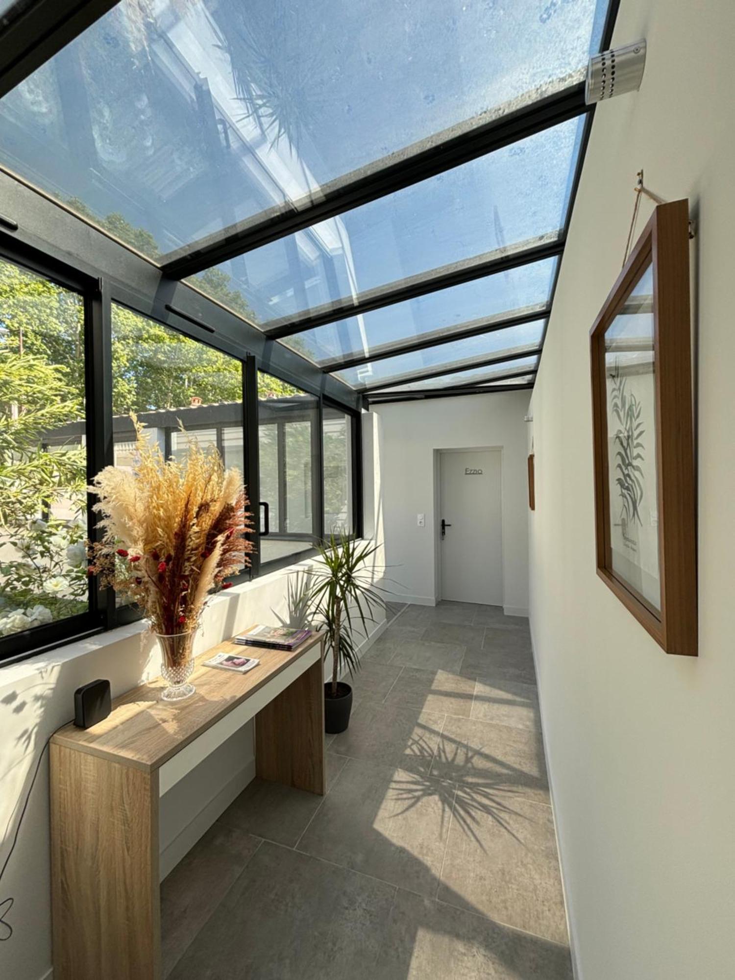Chez Oma: Shared Living with Private Rooms Avignon Exterior photo